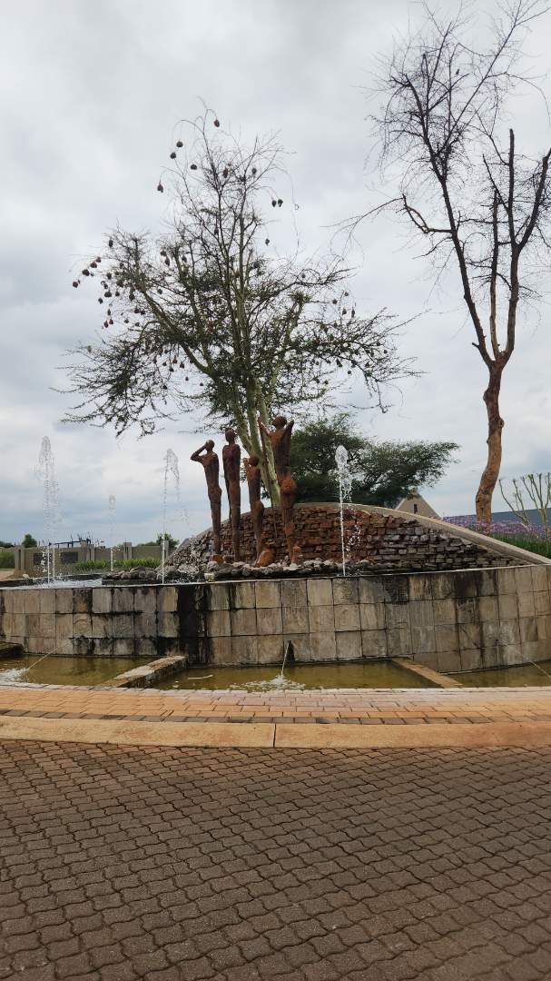 To Let 2 Bedroom Property for Rent in Leloko North West